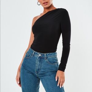 [missguided] ruched one shoulder bodysuit
